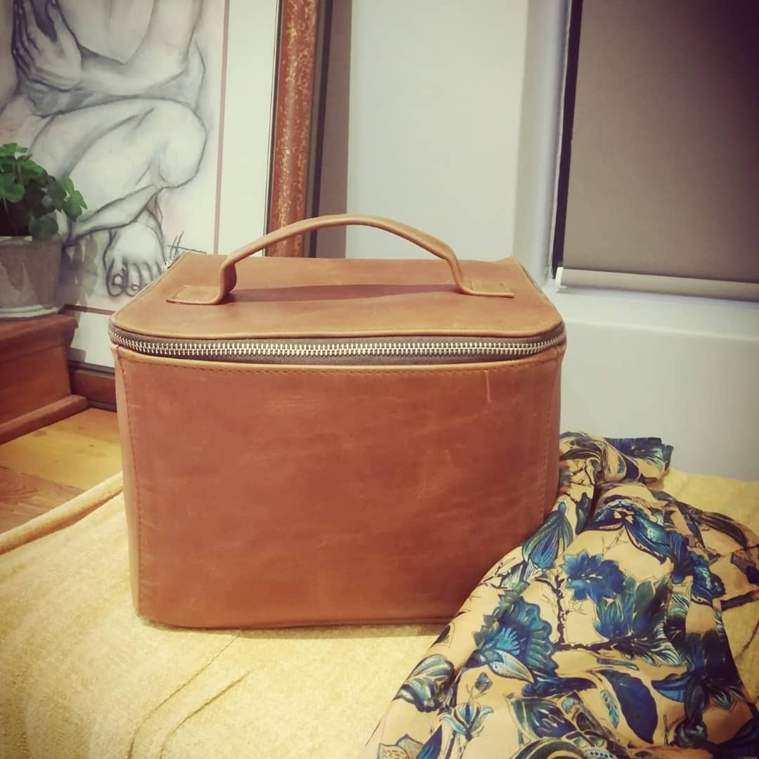Liezel Van D Vanity bag - cape Masai leather