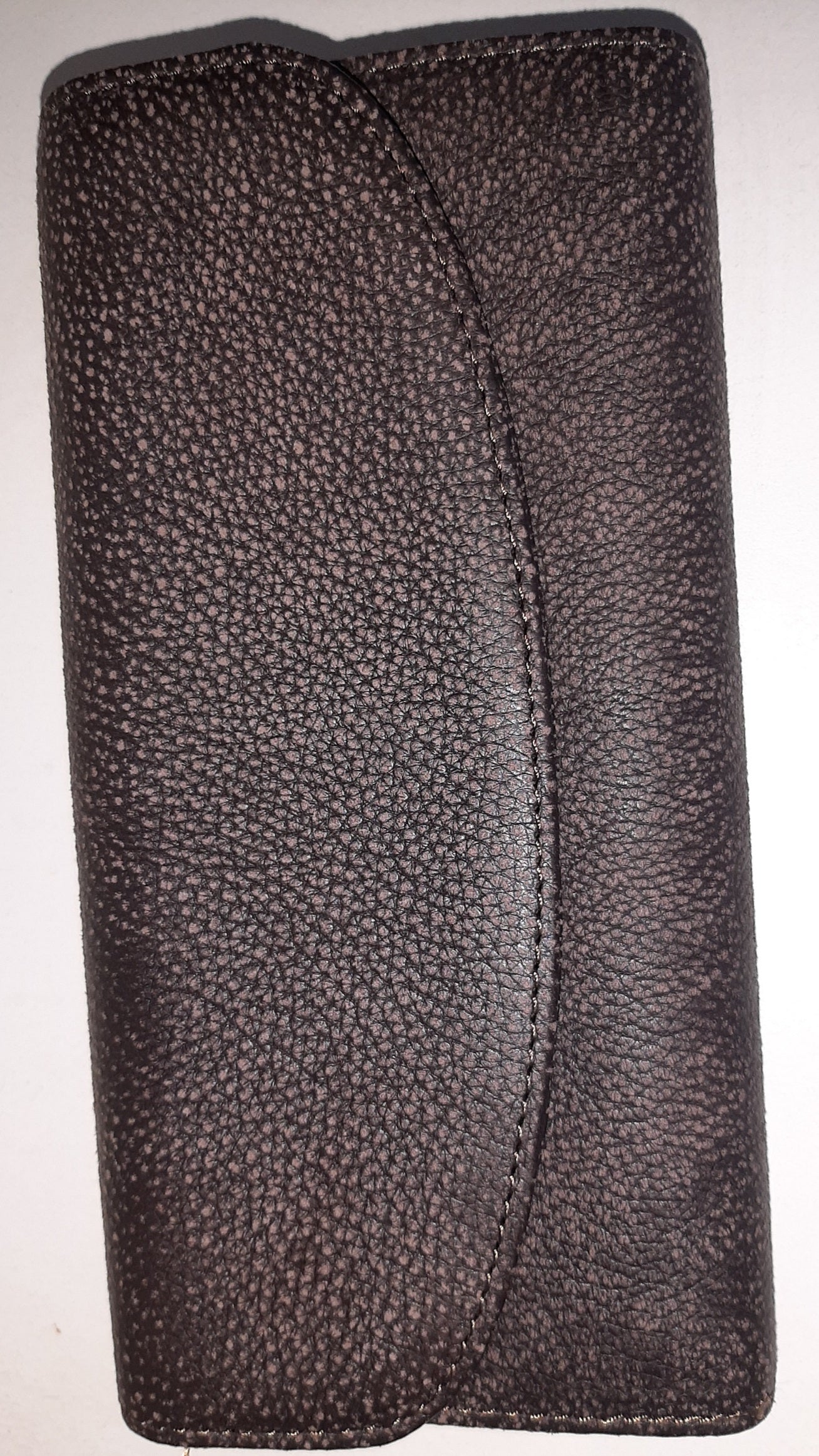 A woodland buffalo genuine leather hand made ladies wallets/purse