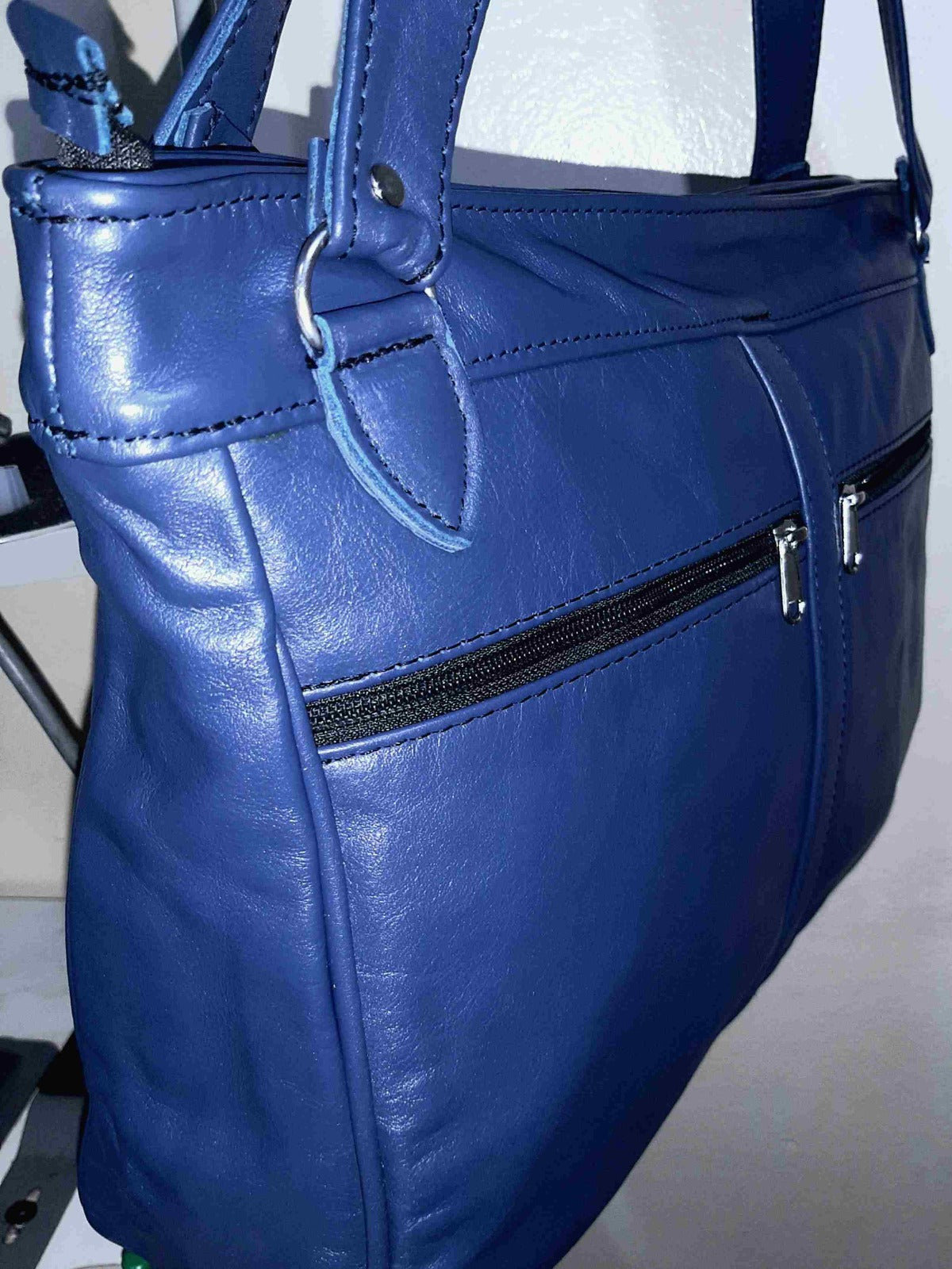 Tote leather bags Xl in navy blue colour made by cape Masai Leather