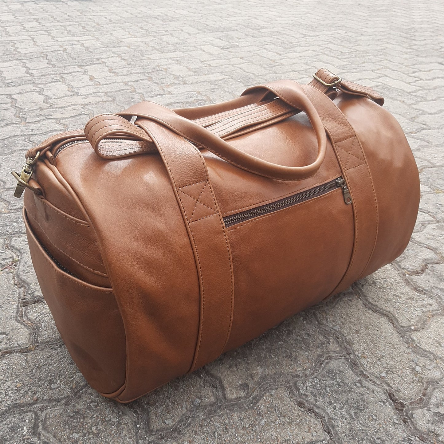 Duffle travel bag small