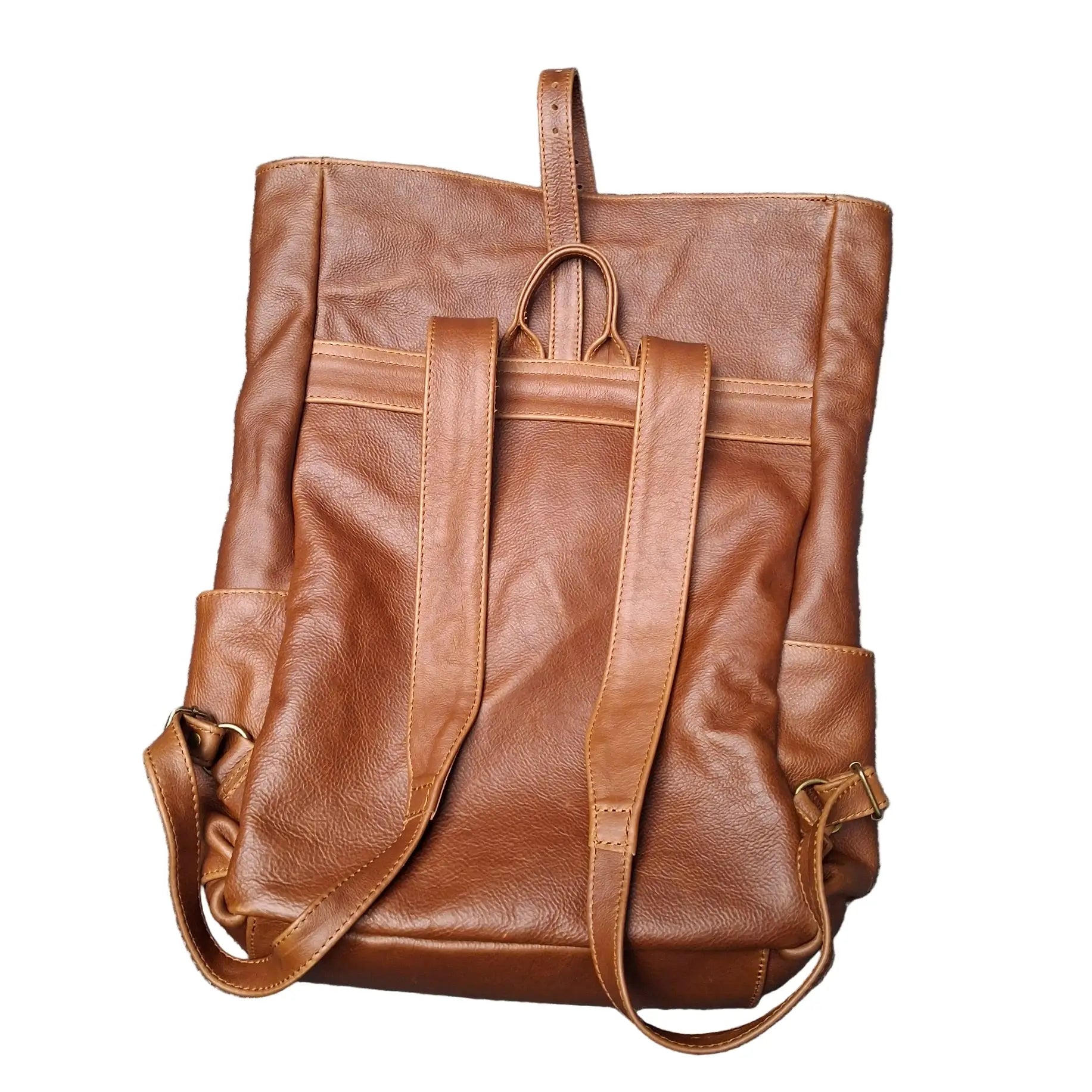 Barutile Leather Backpacks pecan tan colour backside on white background