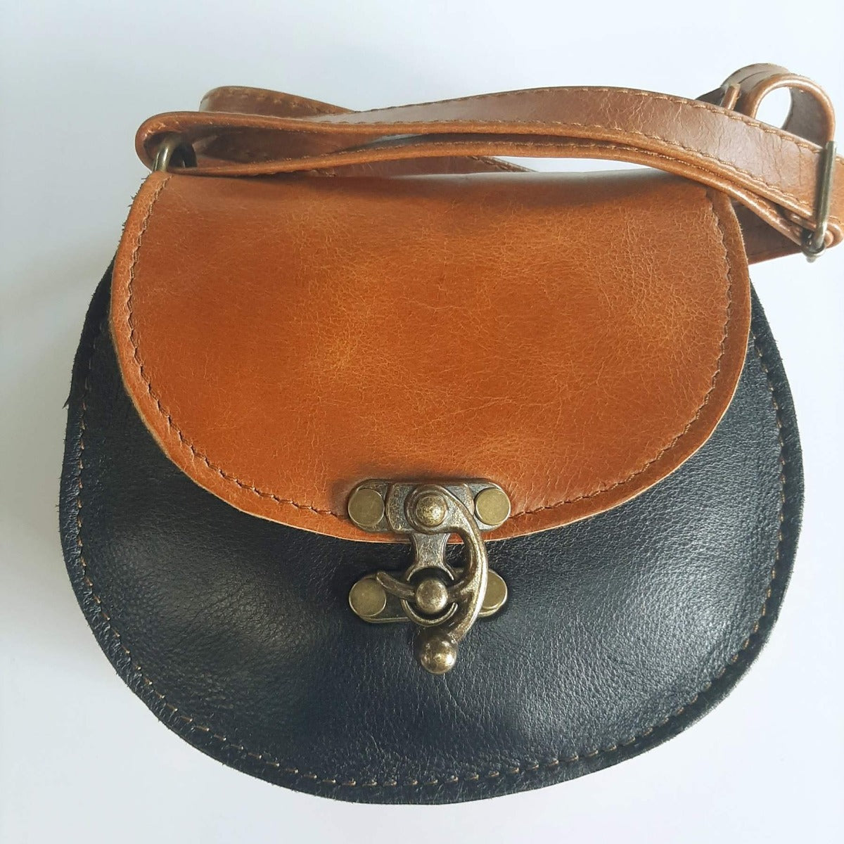 small leather bags in mixed black & light tan - cape Masai Leather