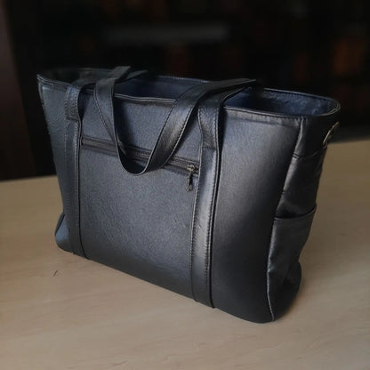 Ladies Laptop bags XL in black made by Cape Masai Leather