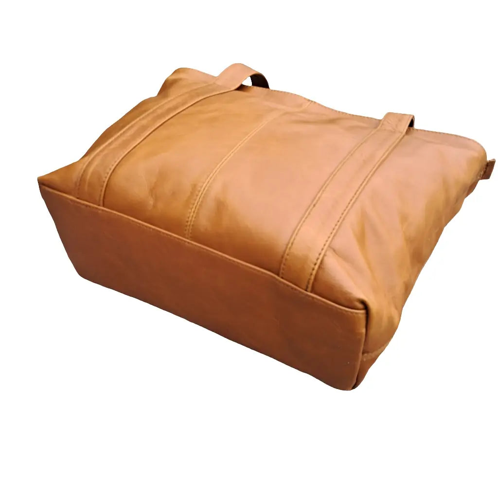 Linda Shopping leather bags in light tan bass by cape Masai Leather