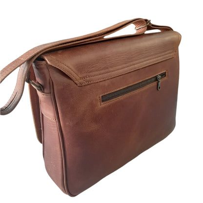  Men's laptop bag 15" from Cape Masai leather in Pitstop cigar colour