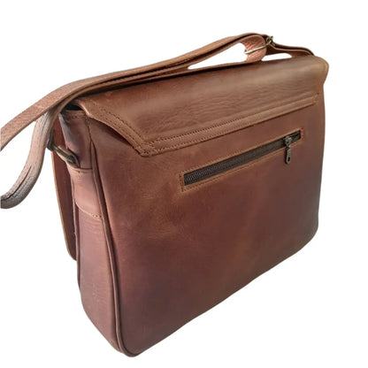 Men's laptop bag 15" from Cape Masai leather in Pitstop cigar colour