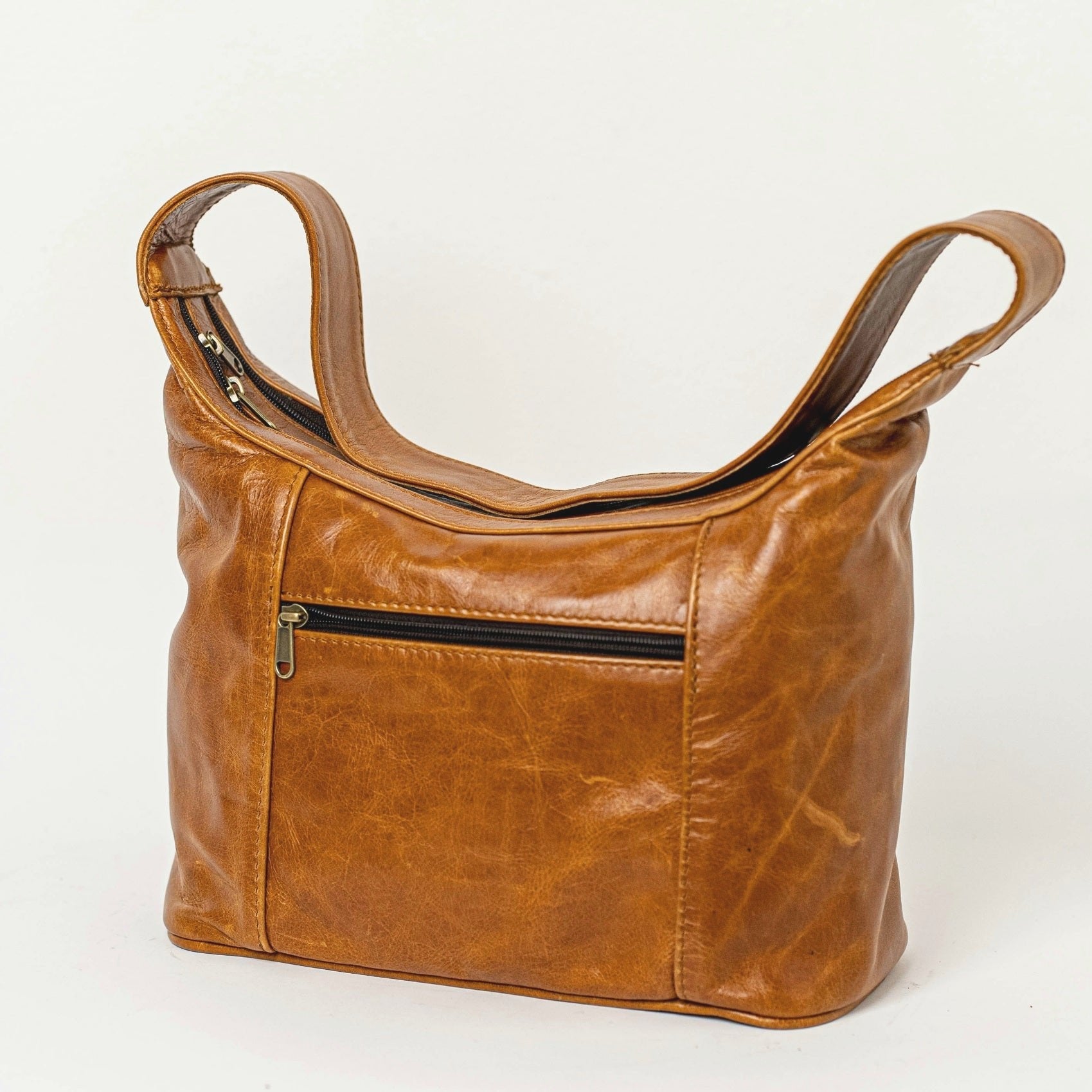 Gb7 leather bags with flap back side in light tan made by cape Masai Leather