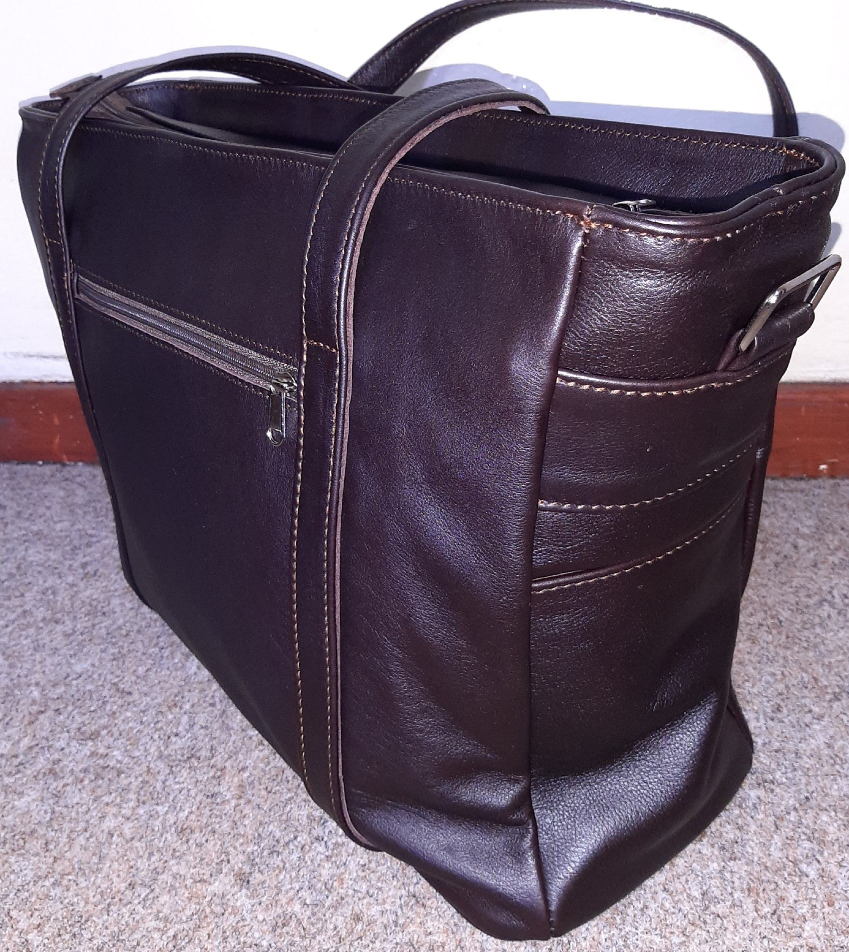 Ladies laptop bags xl - cape Masai leather 