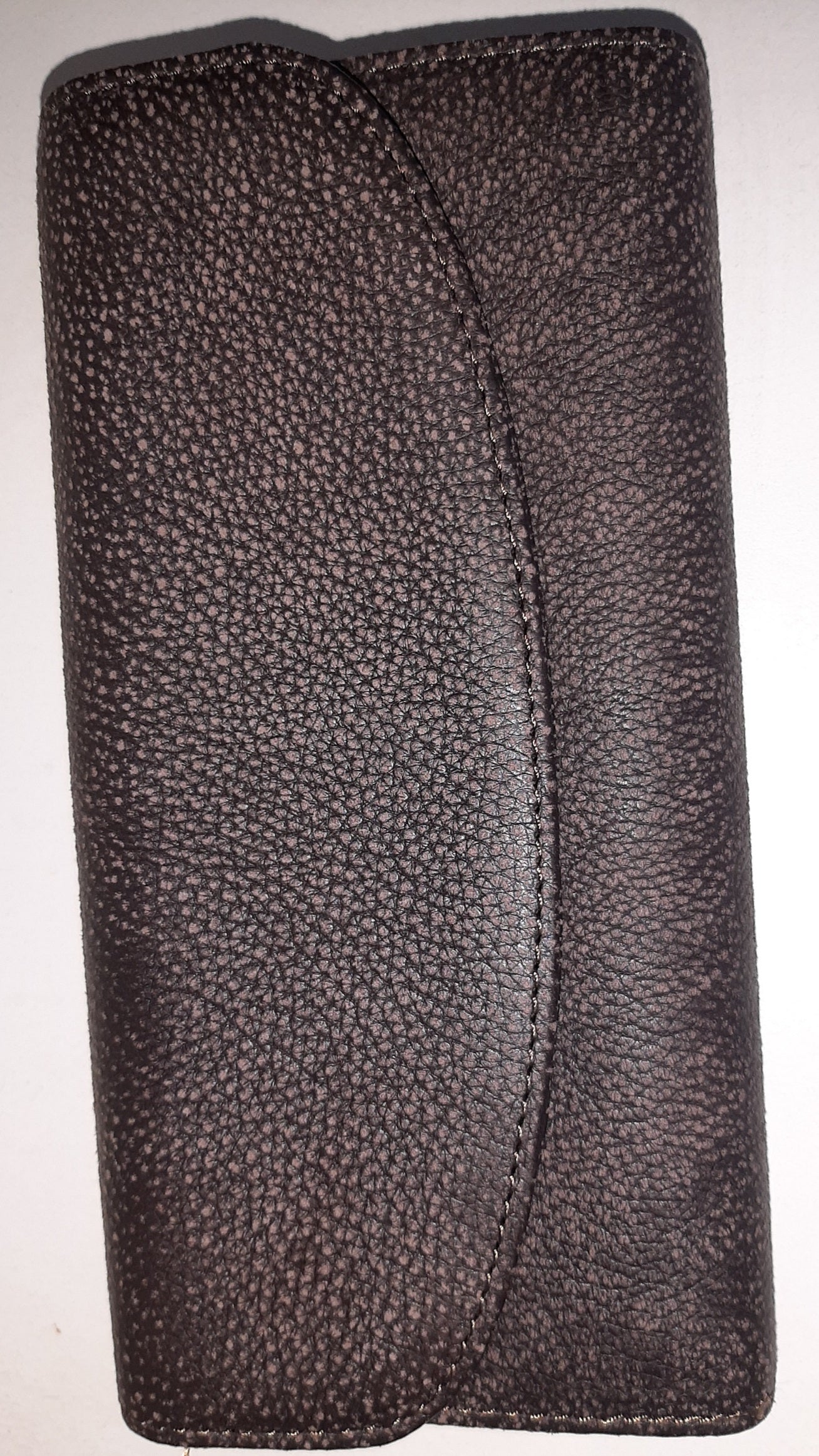 A woodland buffalo genuine leather hand made ladies wallets/purse 