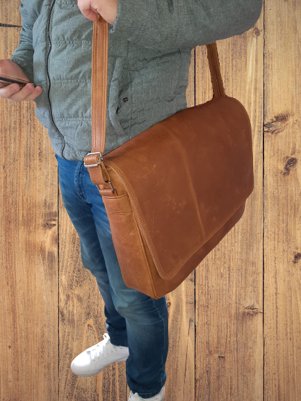 15 laptop bag men's 2025