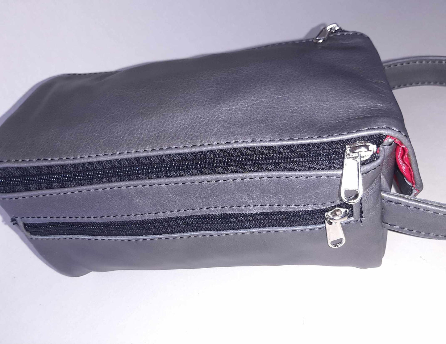 Toiletry bags in gray colour from cape Masai Leather 