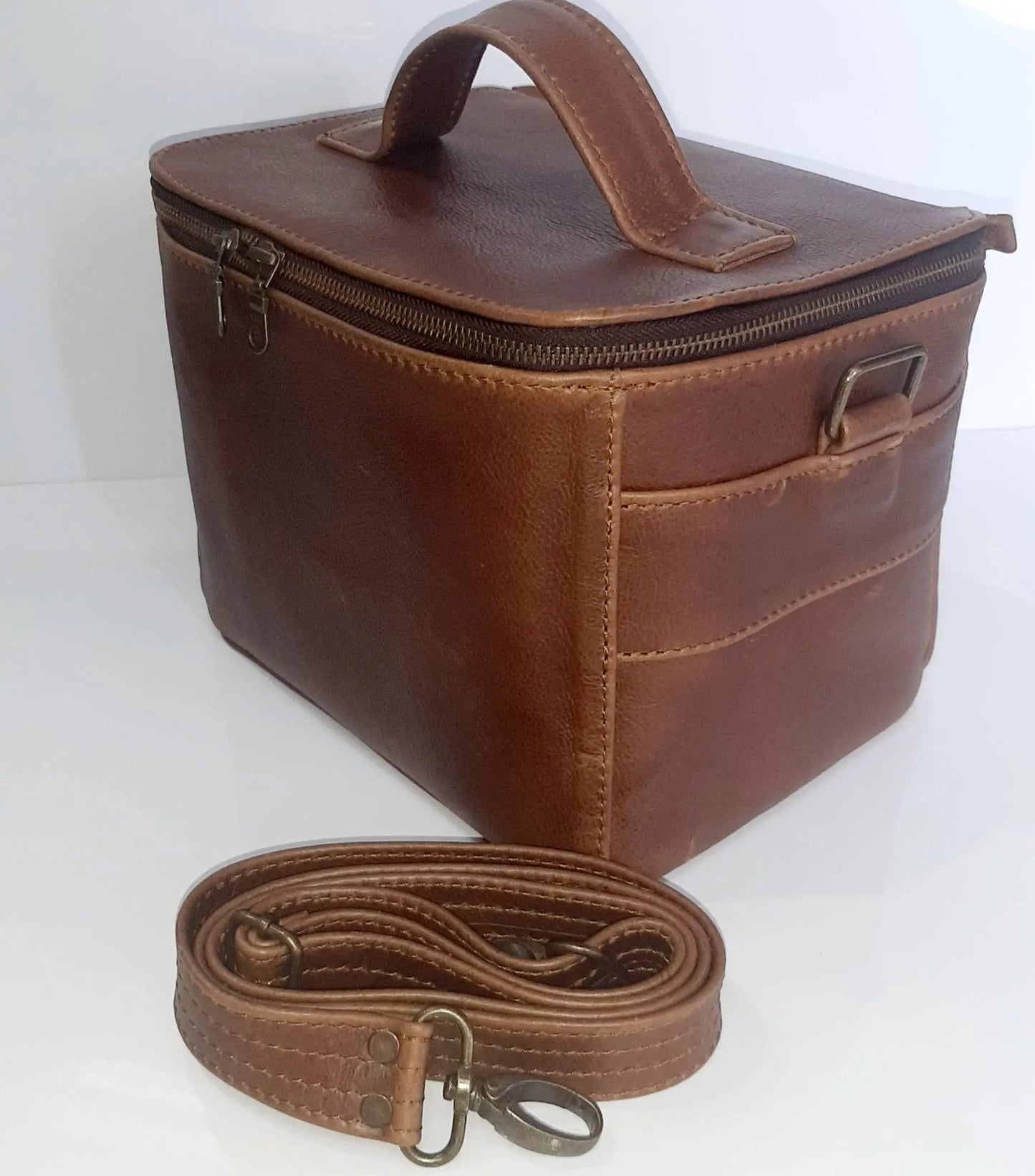 Vanity bag  small with shoulder strap in pecan tan 